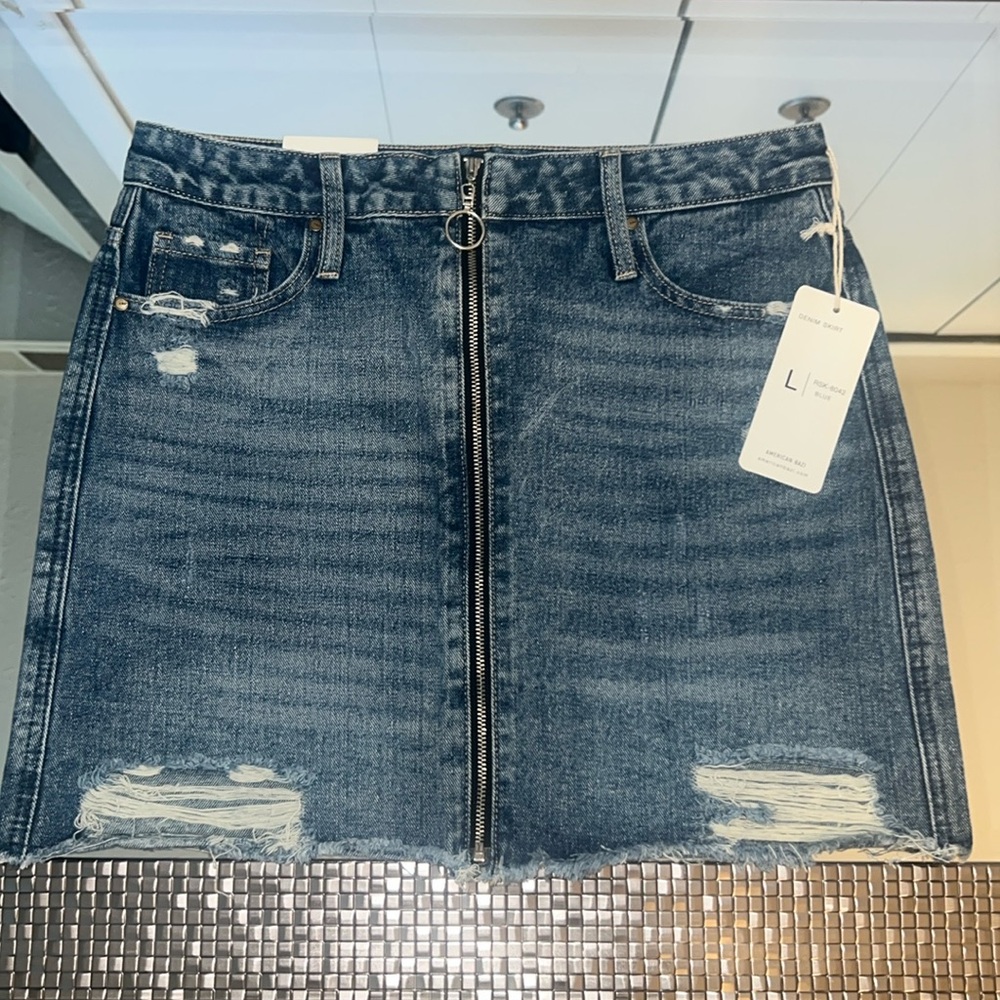 Womens Large Denim Skirt w/Exposed Zipper